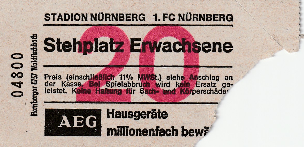 Eintrittskarte DFB Pokal FC Nürnberg Waldhof 76 77.jpg